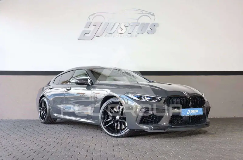 2023 BMW M8