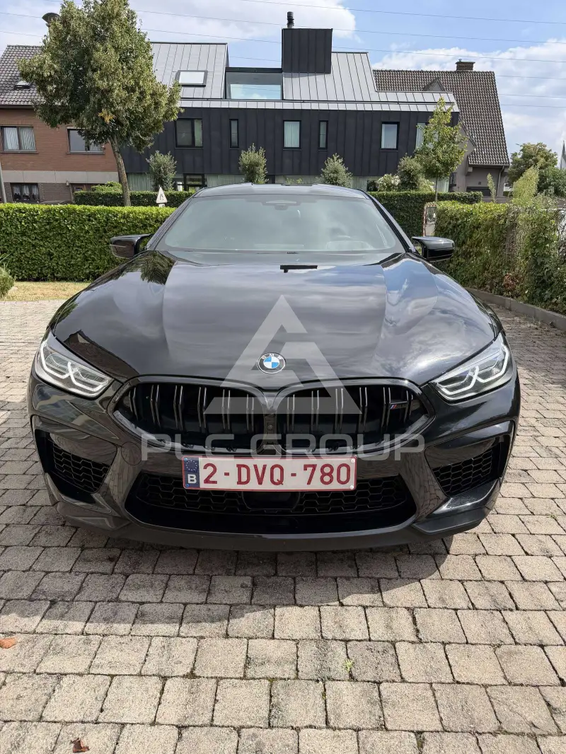 2023 BMW M8