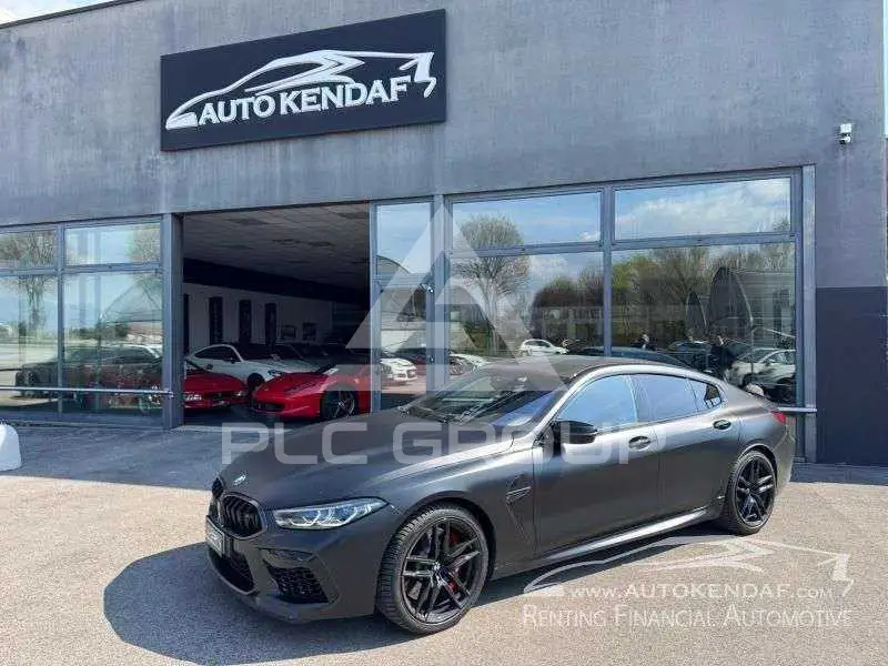 2023 BMW M8