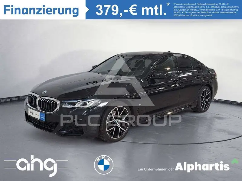 2023 BMW 520