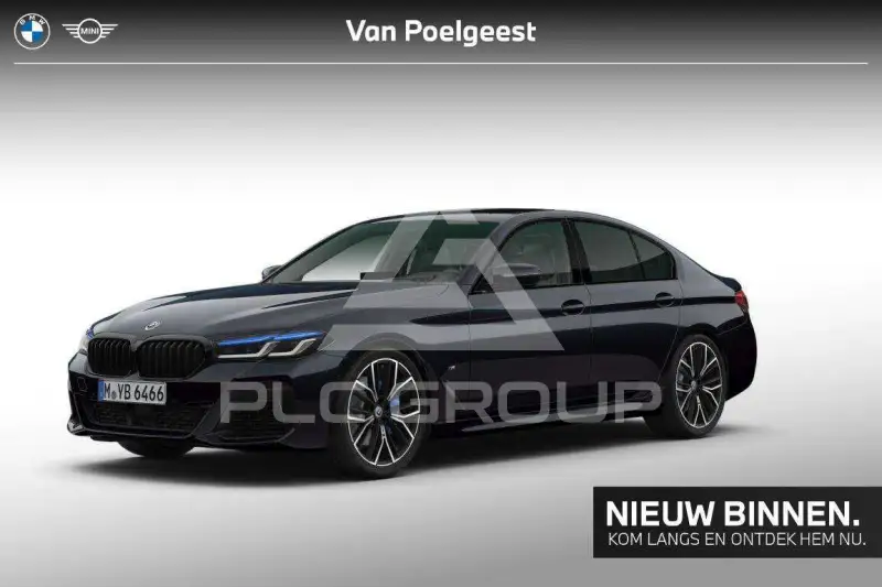 2023 BMW 520