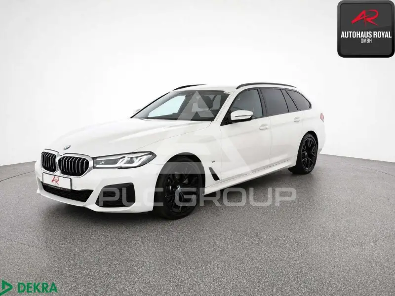 2023 BMW 520
