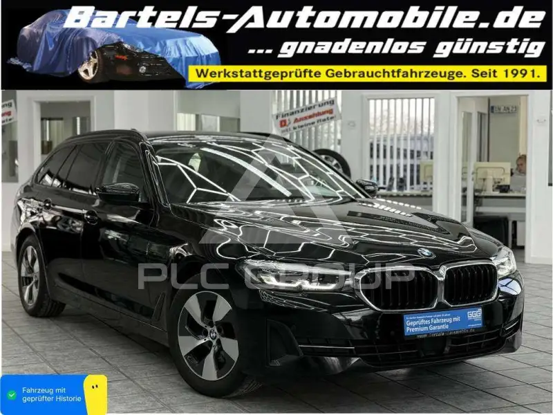 2023 BMW 520