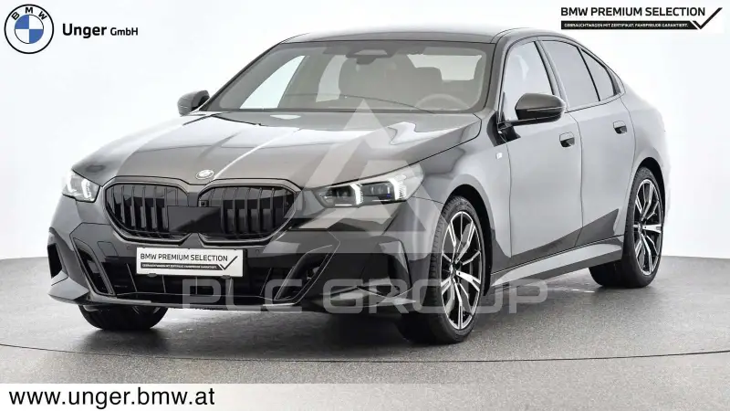 2023 BMW 520