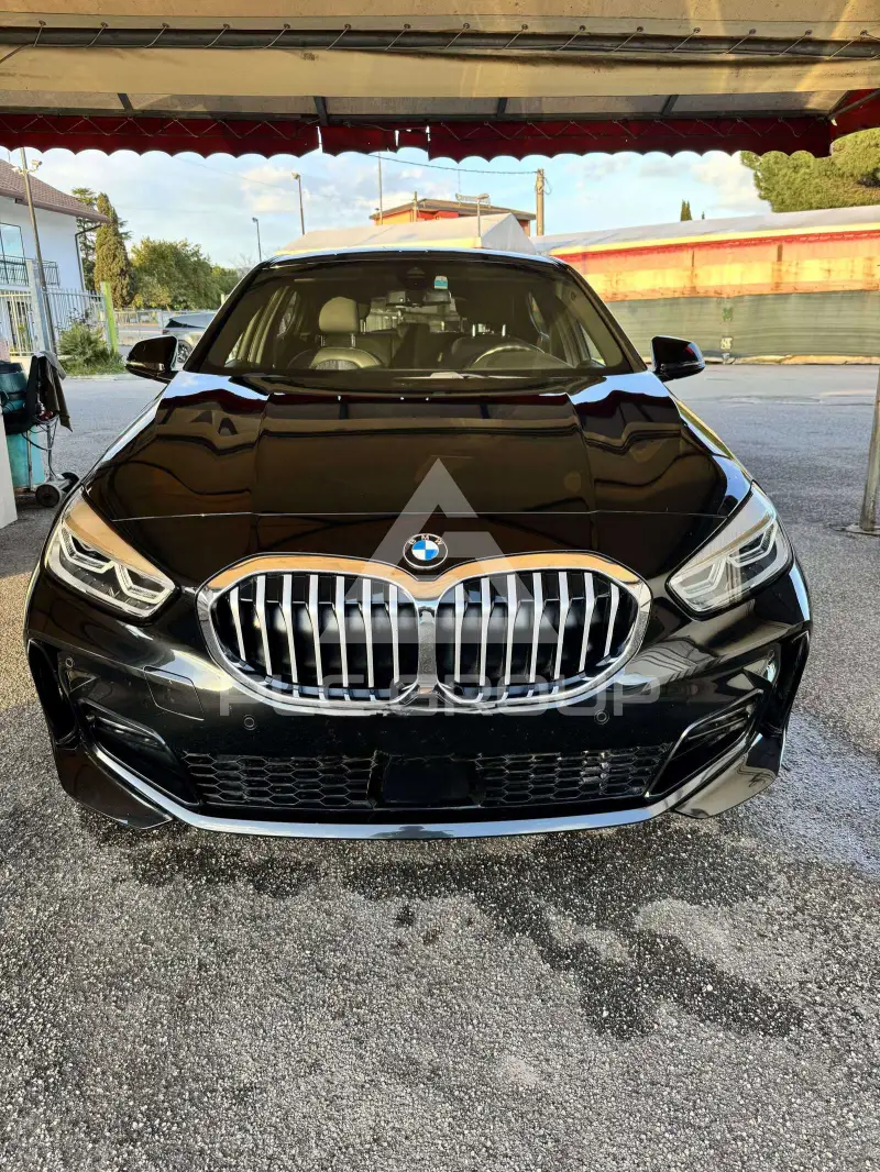 2023 BMW 116