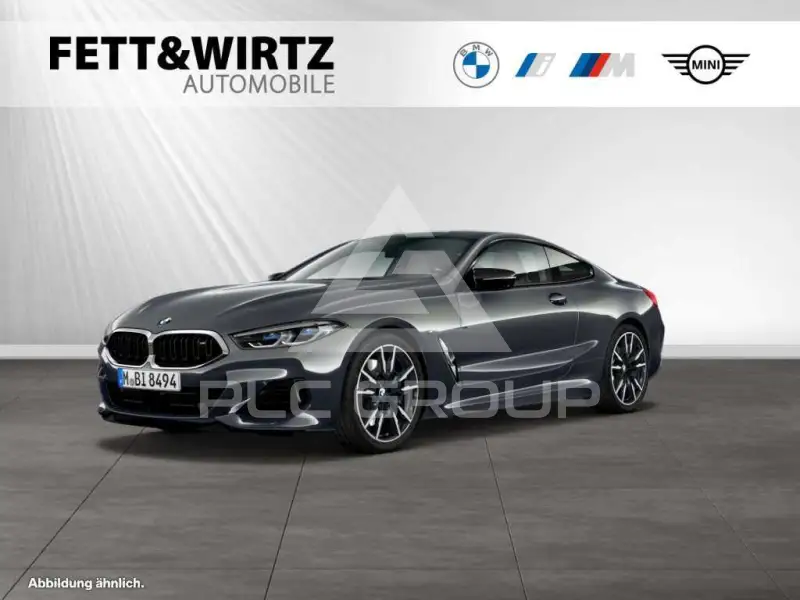 2023 BMW M8