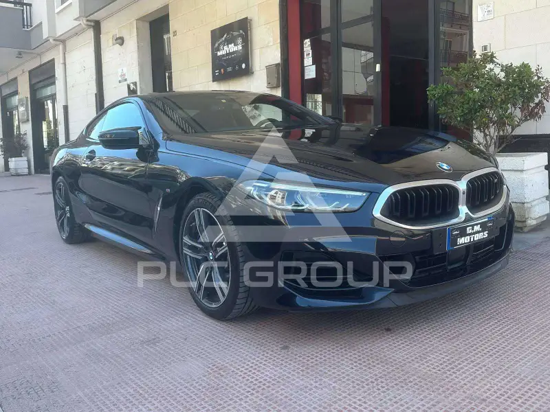 2023 BMW M8