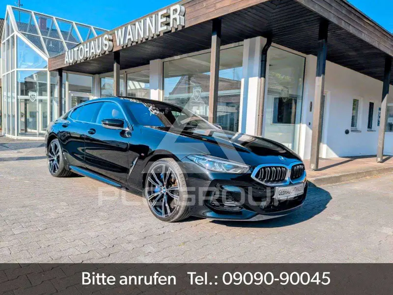 2023 BMW M8