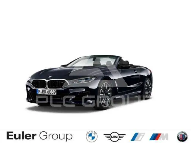 2023 BMW M8