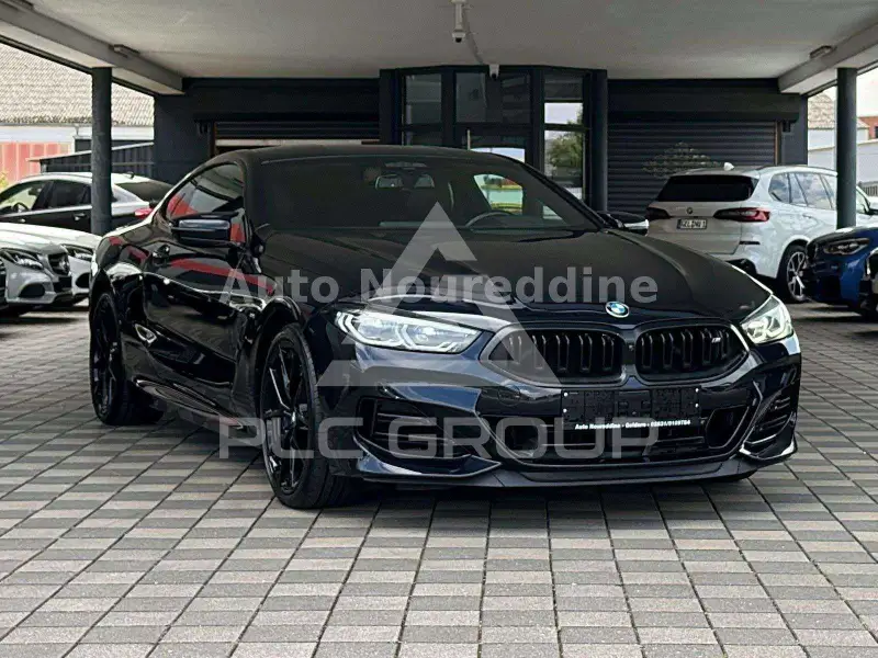 2023 BMW M8
