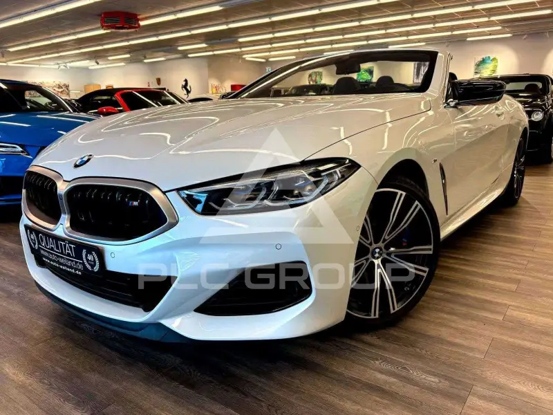 2023 BMW M8