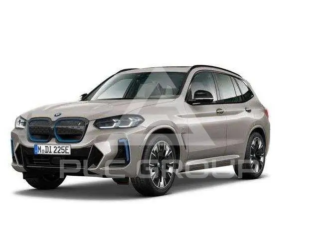 2023 BMW iX