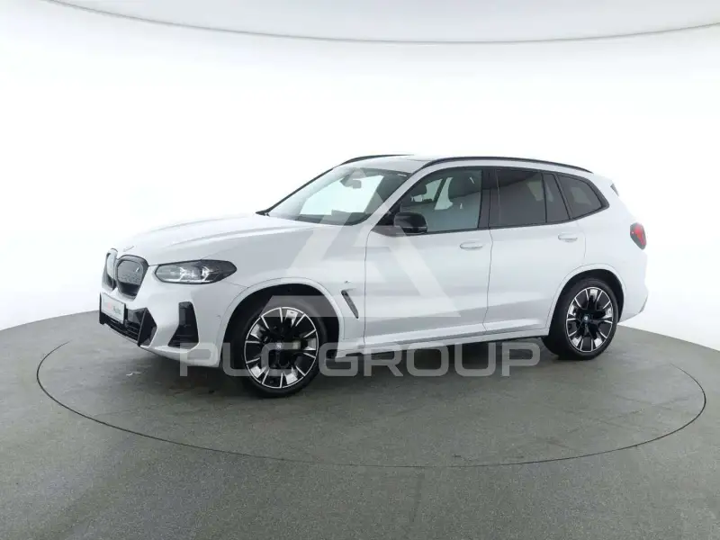 2023 BMW iX