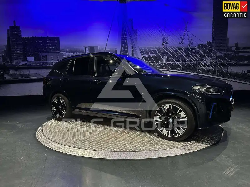 2023 BMW iX
