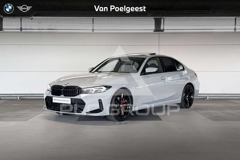 2023 BMW 318