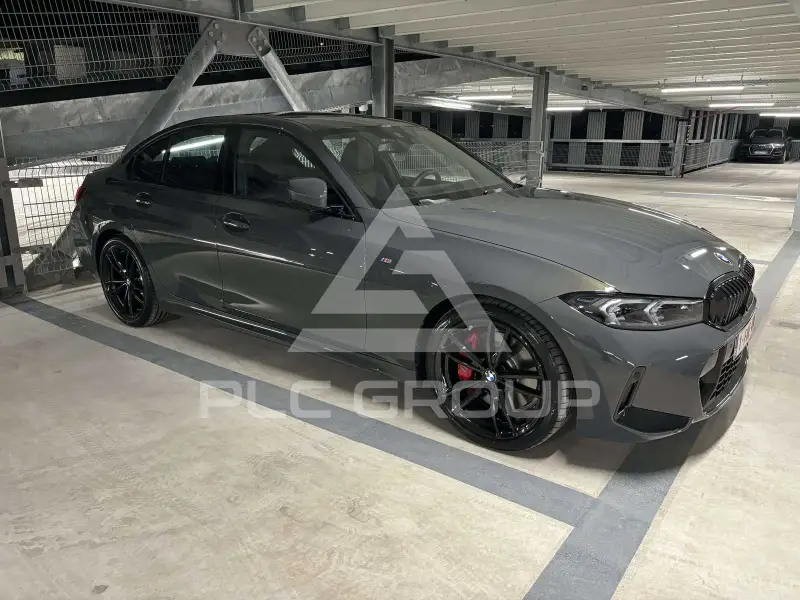 2023 BMW 318