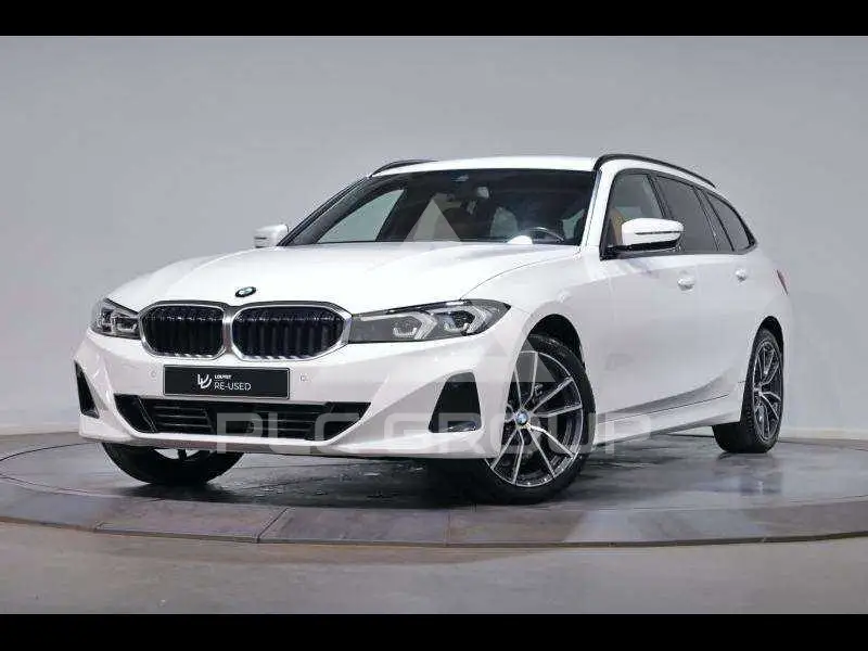 2023 BMW 318