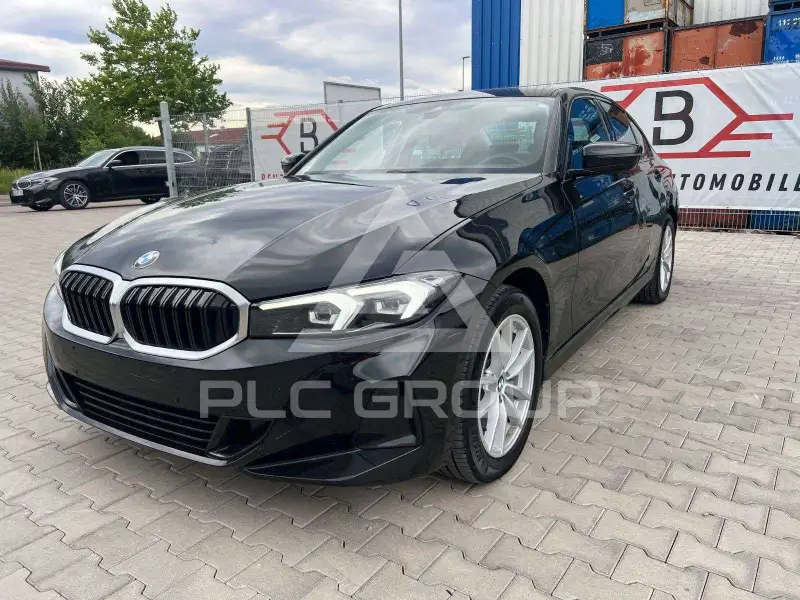 2023 BMW 318