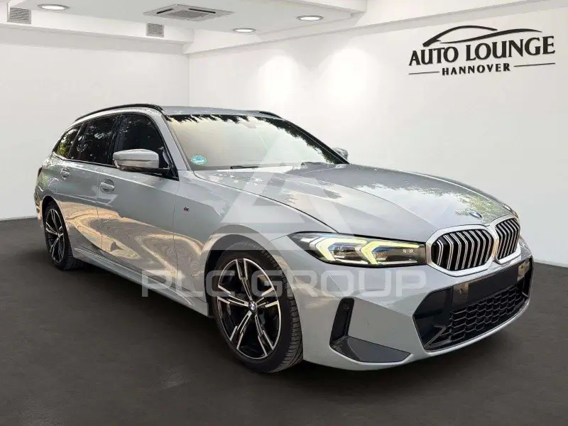 2023 BMW 318