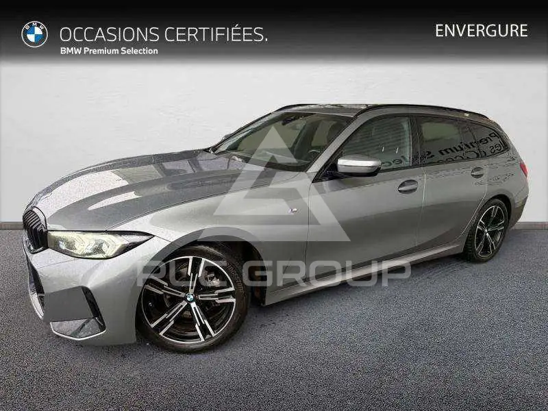 2023 BMW 318