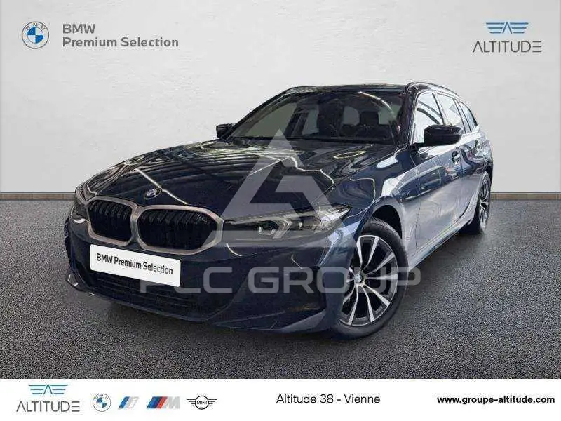 2023 BMW 318