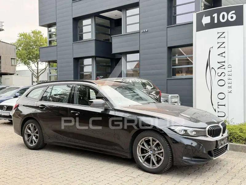 2023 BMW 318