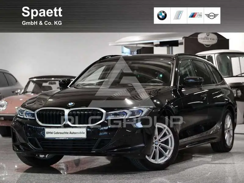2023 BMW 318