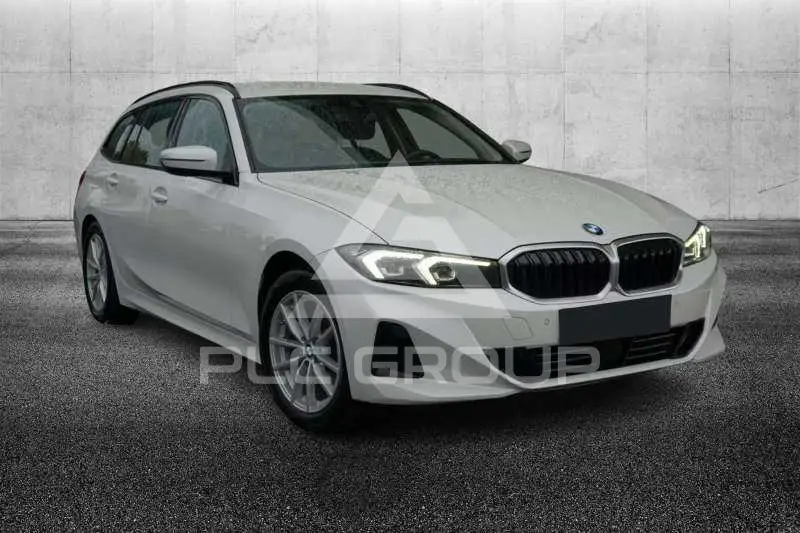 2023 BMW 318