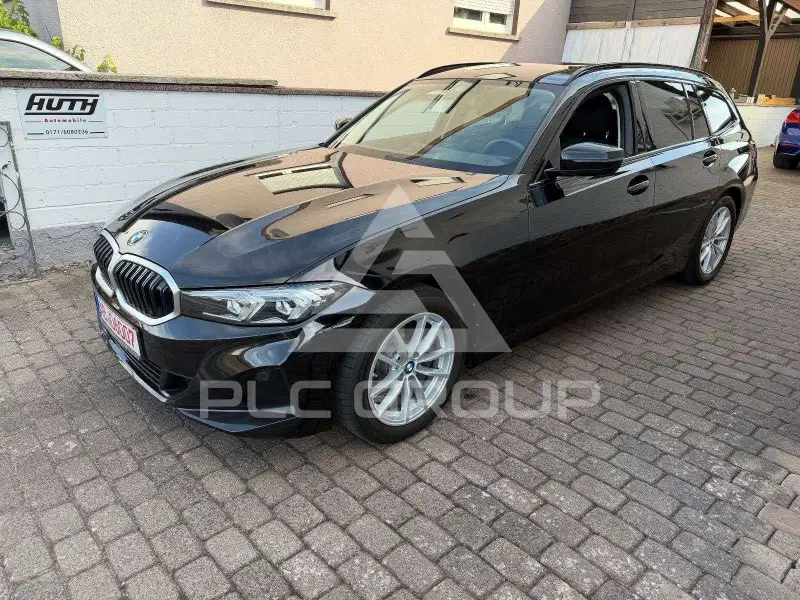 2023 BMW 318