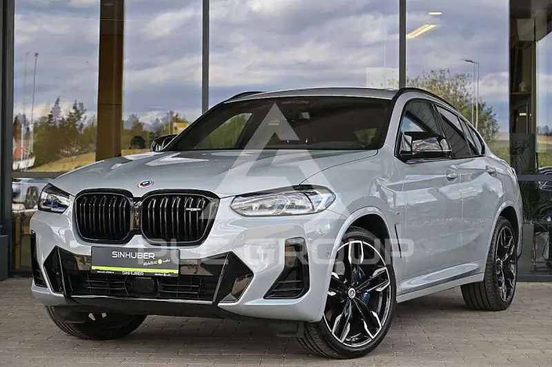 2023 BMW X4
