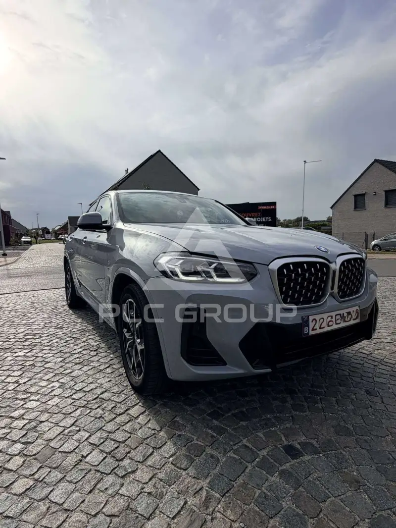 2023 BMW X4