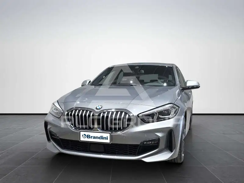 2023 BMW 118
