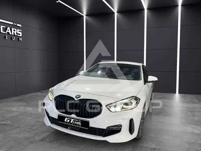 2023 BMW 118