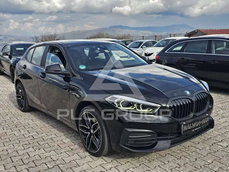 2023 BMW 118
