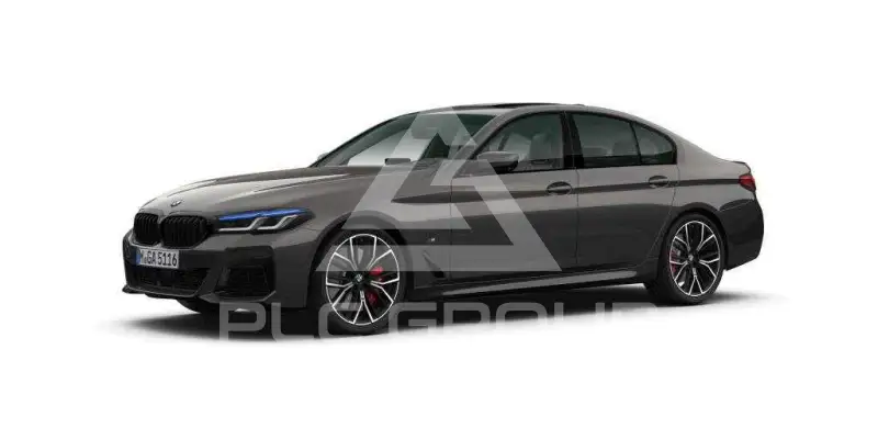 2023 BMW 550M