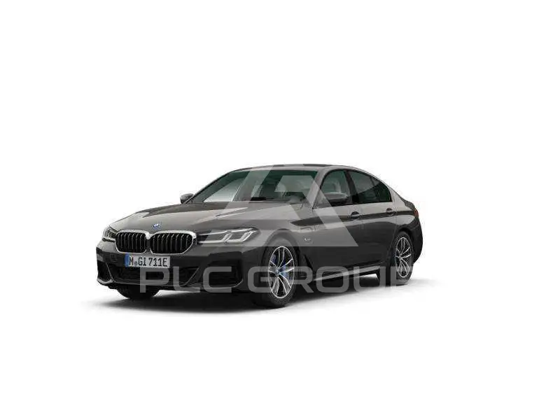 2023 BMW 545