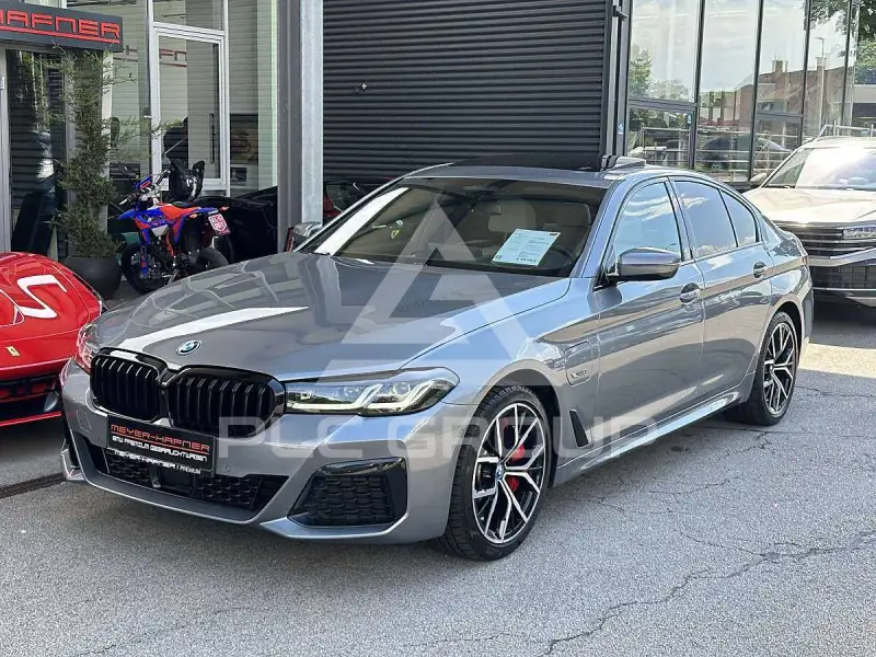 2023 BMW 545