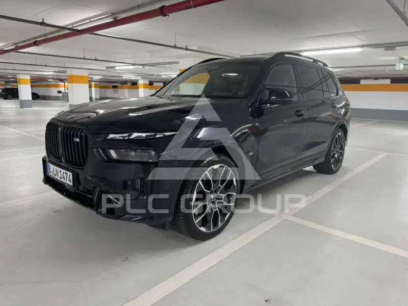 2023 BMW X7