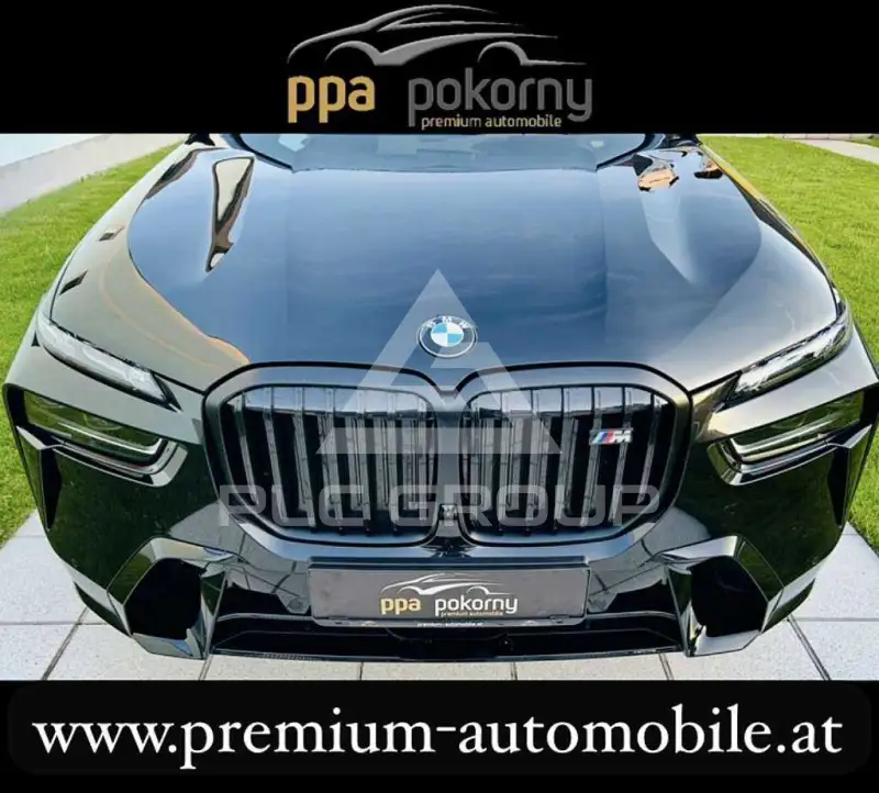 2023 BMW X7