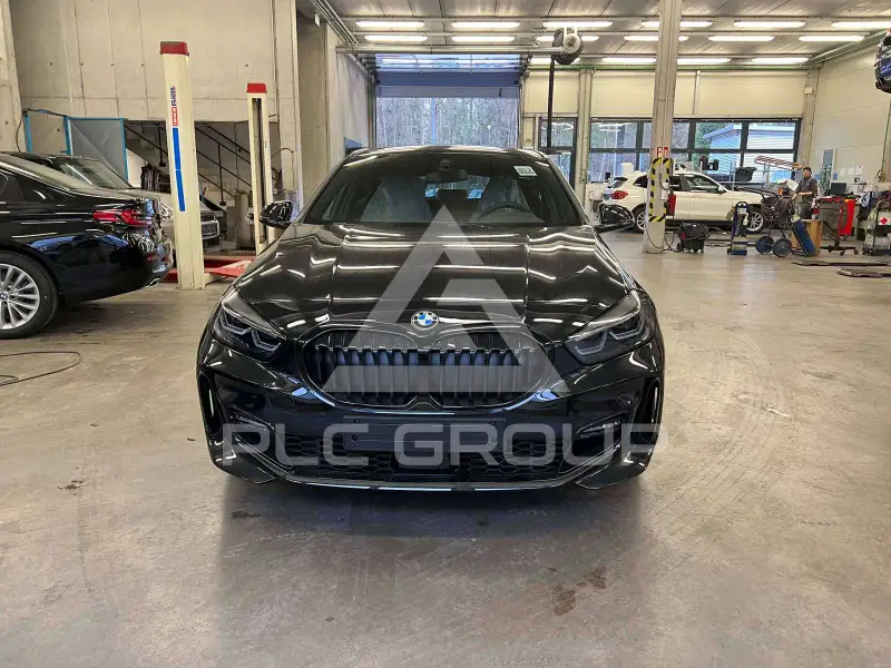 2023 BMW 120