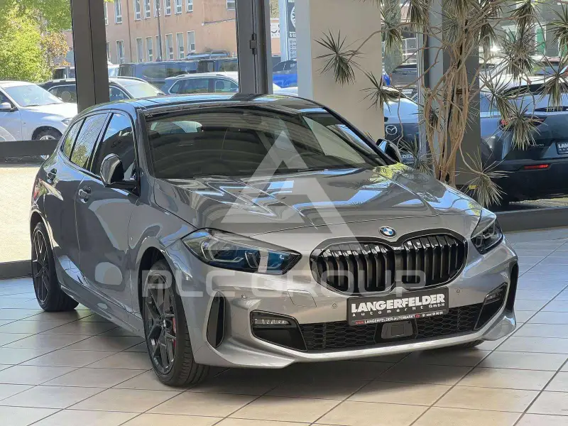 2023 BMW 120