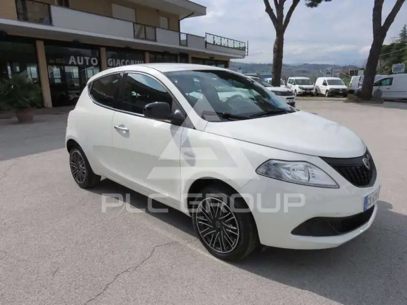 2023 Lancia YPSILON