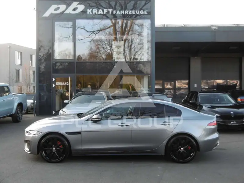 2023 Jaguar XE