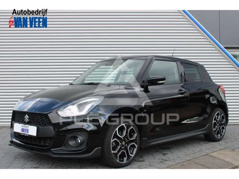 2023 Suzuki SWIFT