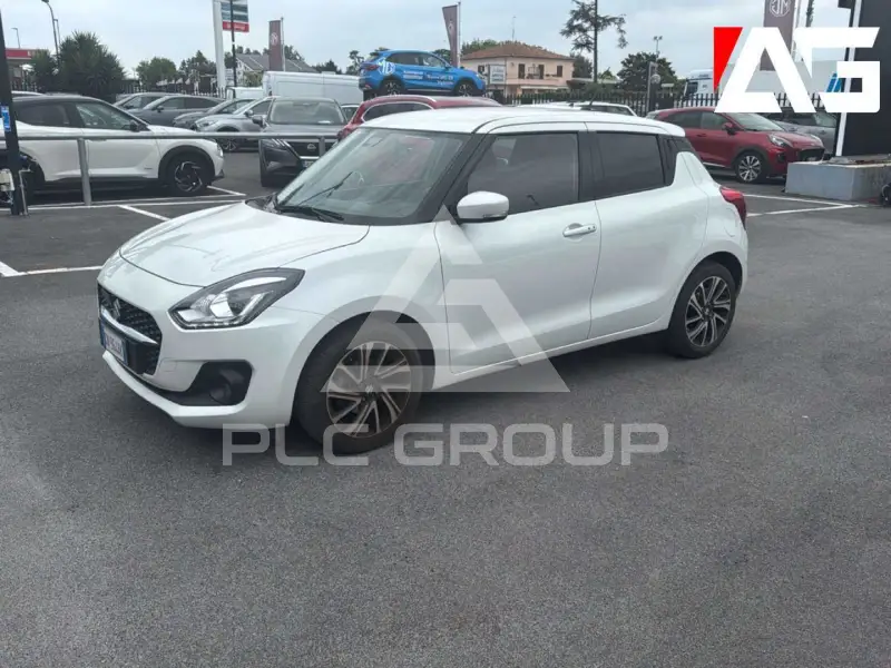 2023 Suzuki SWIFT