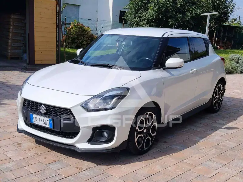 2023 Suzuki SWIFT
