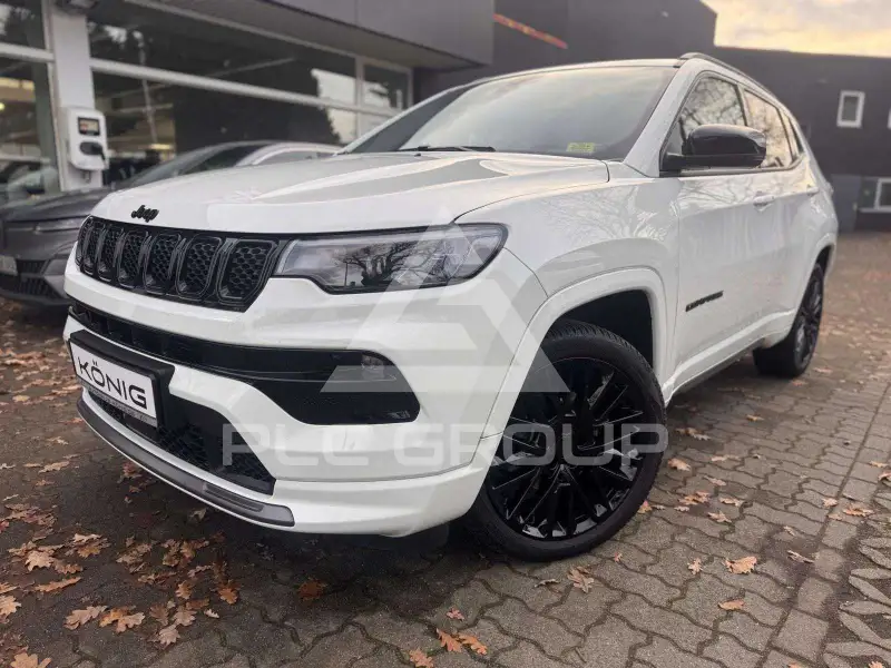2023 Jeep COMPASS