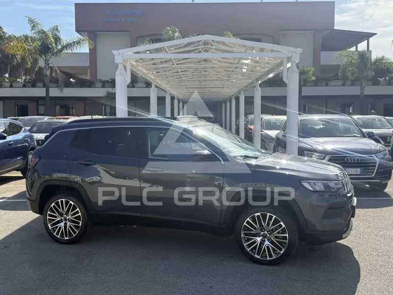 2023 Jeep COMPASS