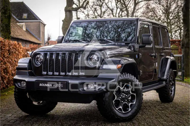 2023 Jeep WRANGLER