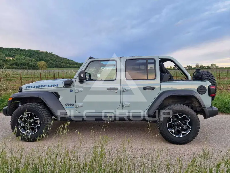 2023 Jeep WRANGLER